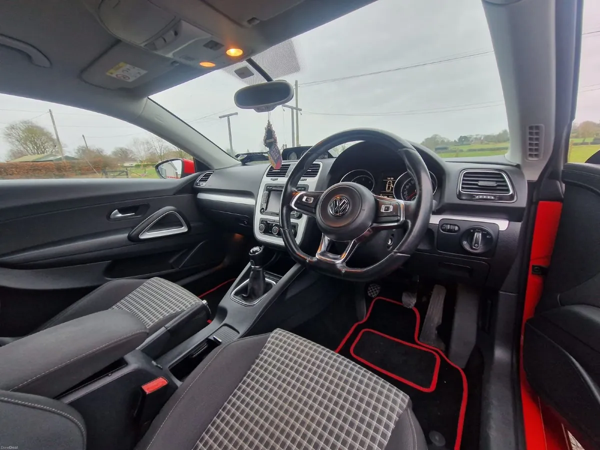 Volkswagen Scirocco 2015 - Image 3