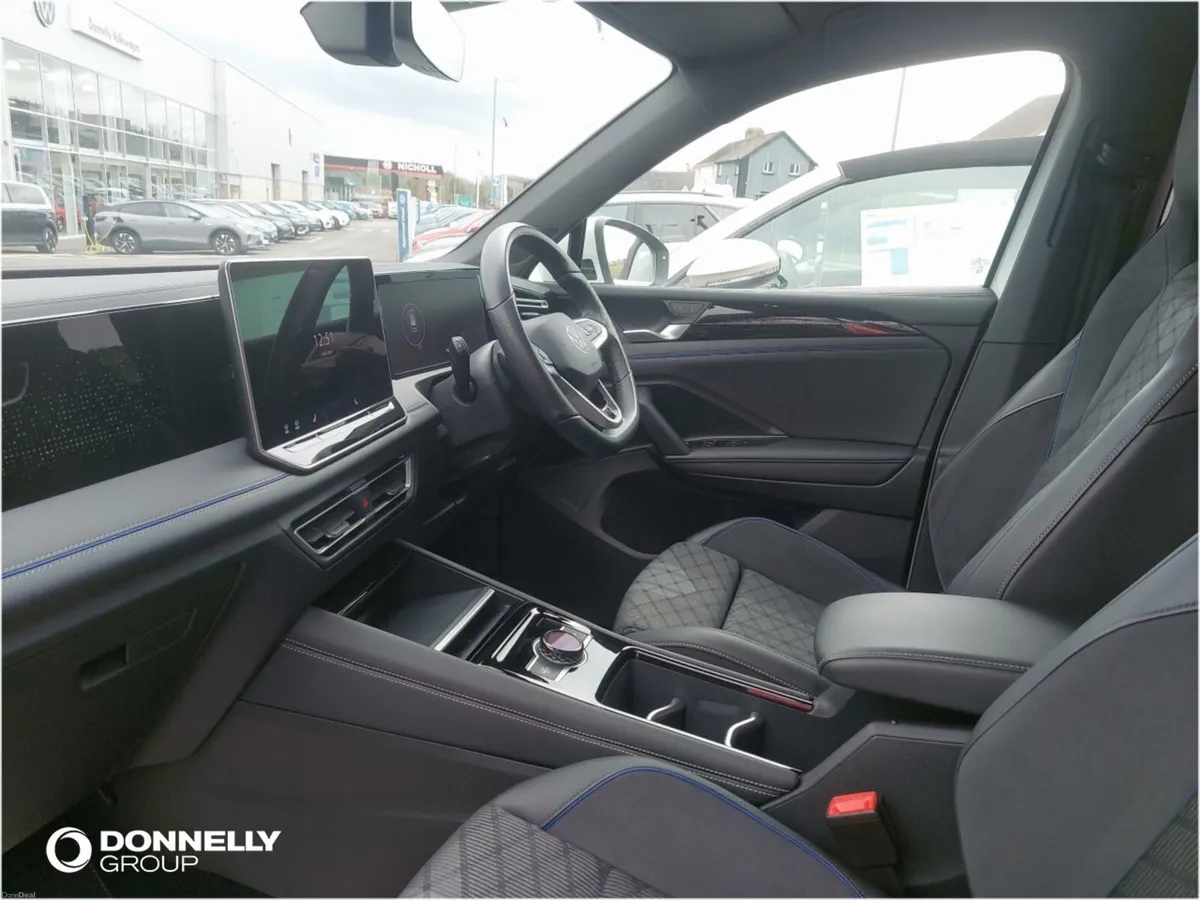 Volkswagen Tiguan Diesel Estate R-Line - Image 2