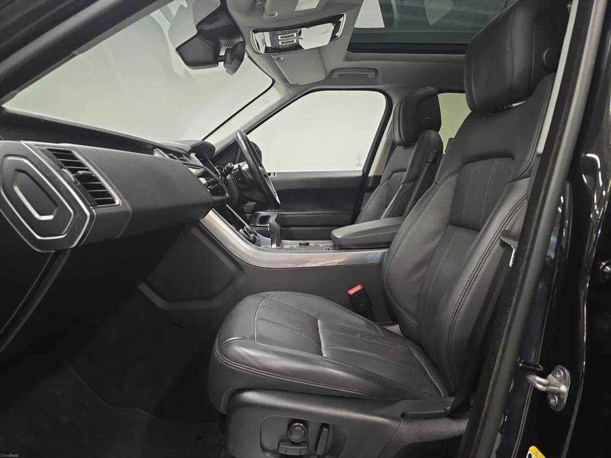 Land Rover Range Rover Sport Diesel Estate HSE - Image 3