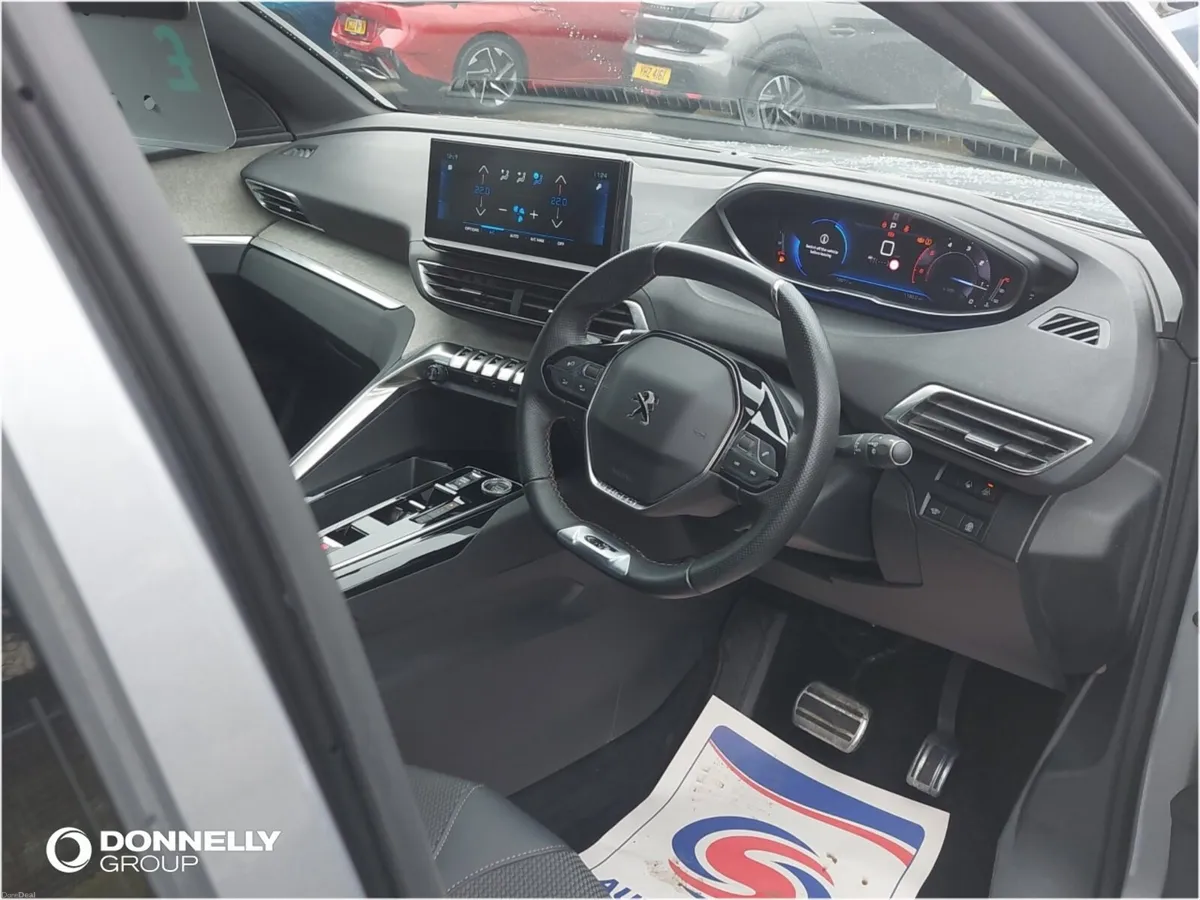 Peugeot 3008 Diesel Estate GT - Image 4