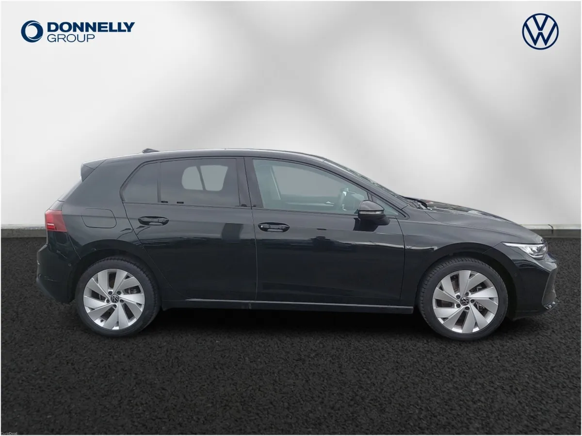 Volkswagen Golf Hatchback Match - Image 4