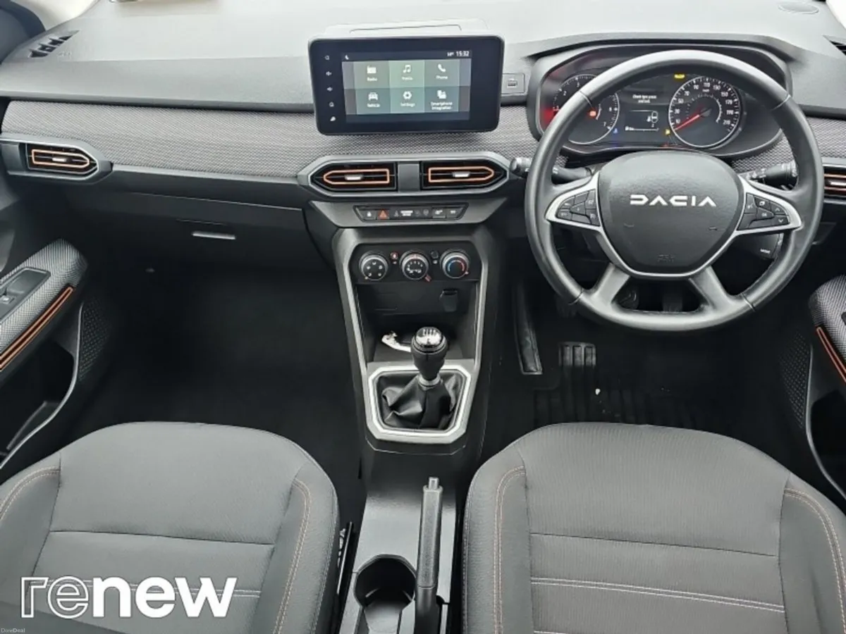 Dacia Sandero Stepway EXPRESSION 1.0 TCE 90 BHP 5D - Image 2