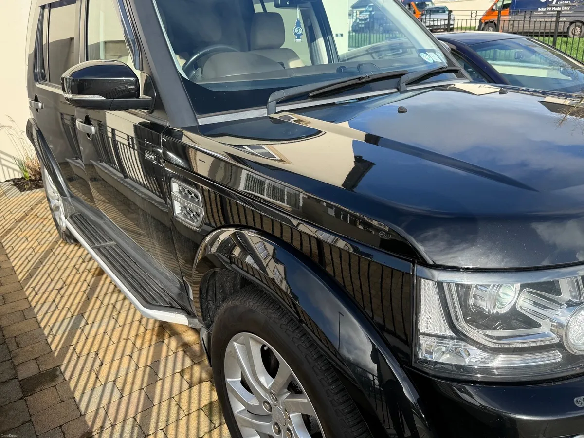 Land Rover Discovery 2016 - Image 3