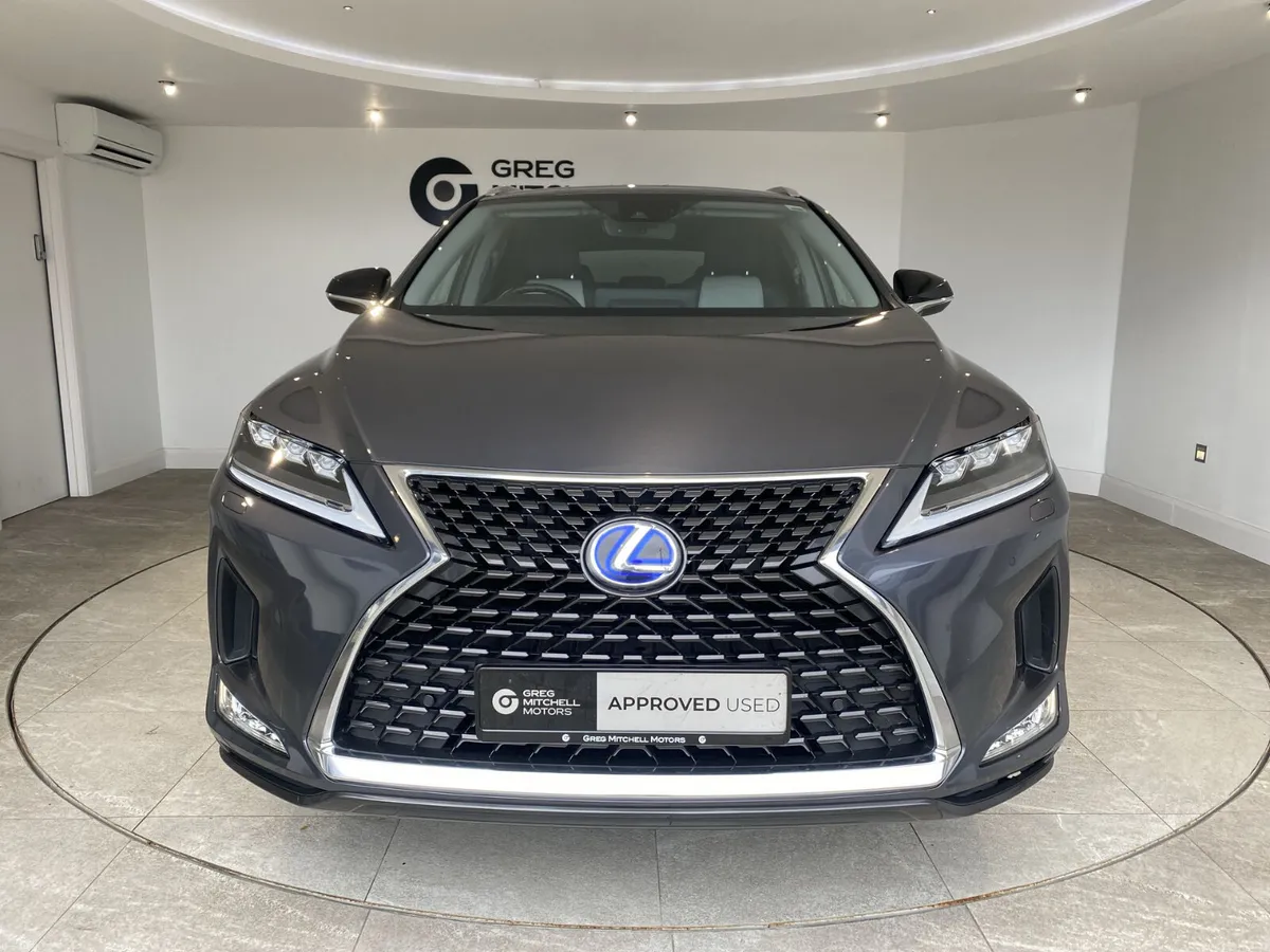 Lexus RX 2022 - Image 2