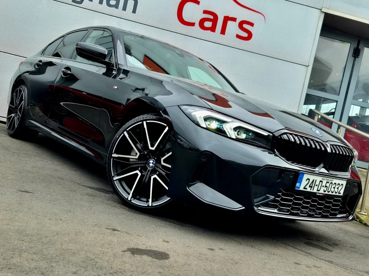 2024 BMW 330e PHEV M Sport, 20”, CarPlay, Dechrome - Image 2