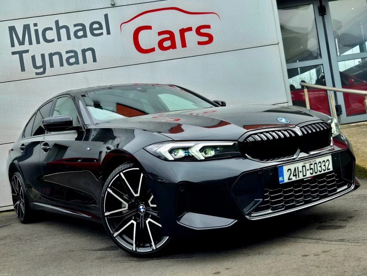 2024 BMW 330e PHEV M Sport, 20”, CarPlay, Dechrome - Image 4