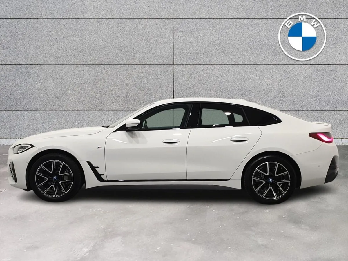 BMW i4 eDrive35 M Sport - Image 4