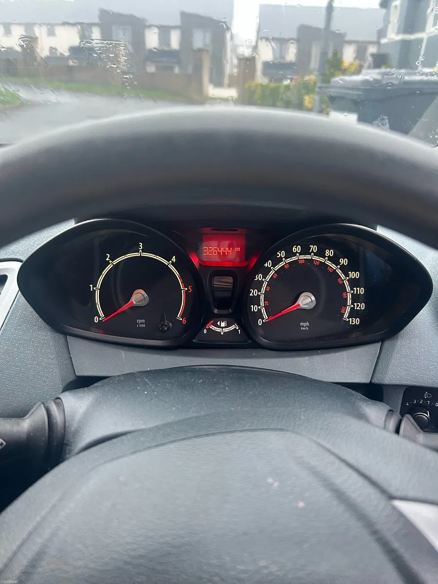 Ford Fiesta For Sale - Image 4