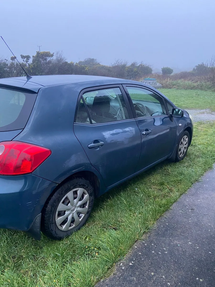 Toyota auris - Image 4