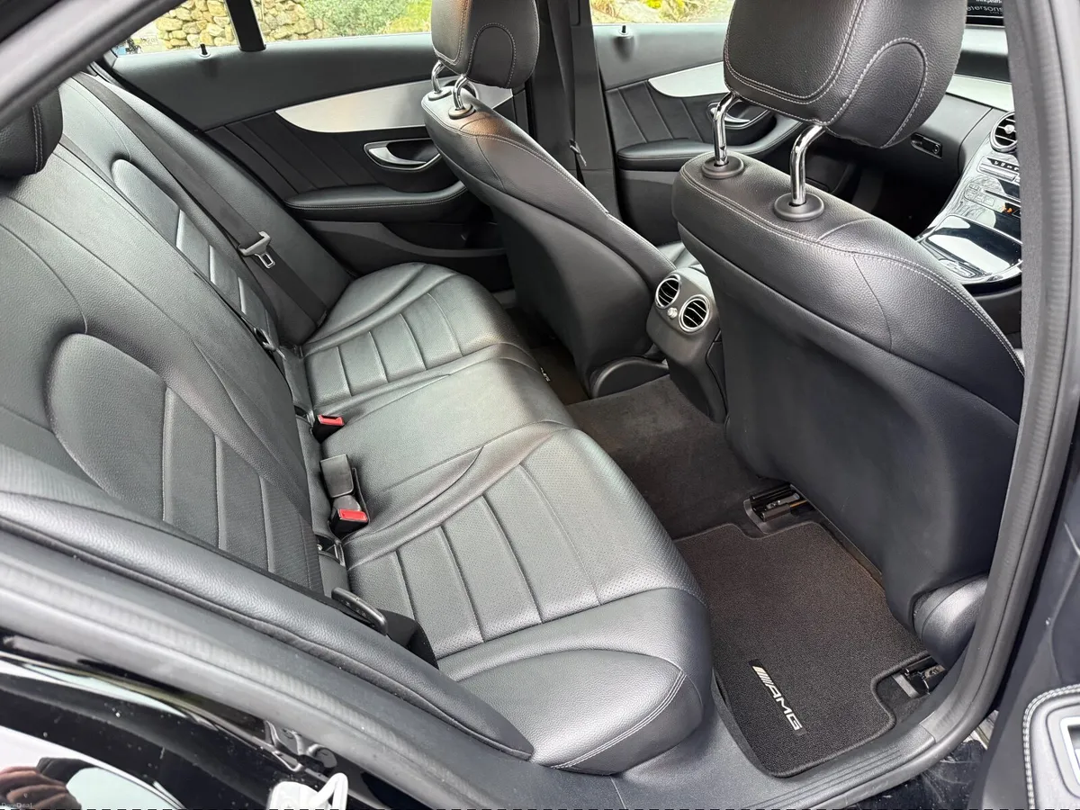 Mercedes-Benz C-Class 2017 - Image 4