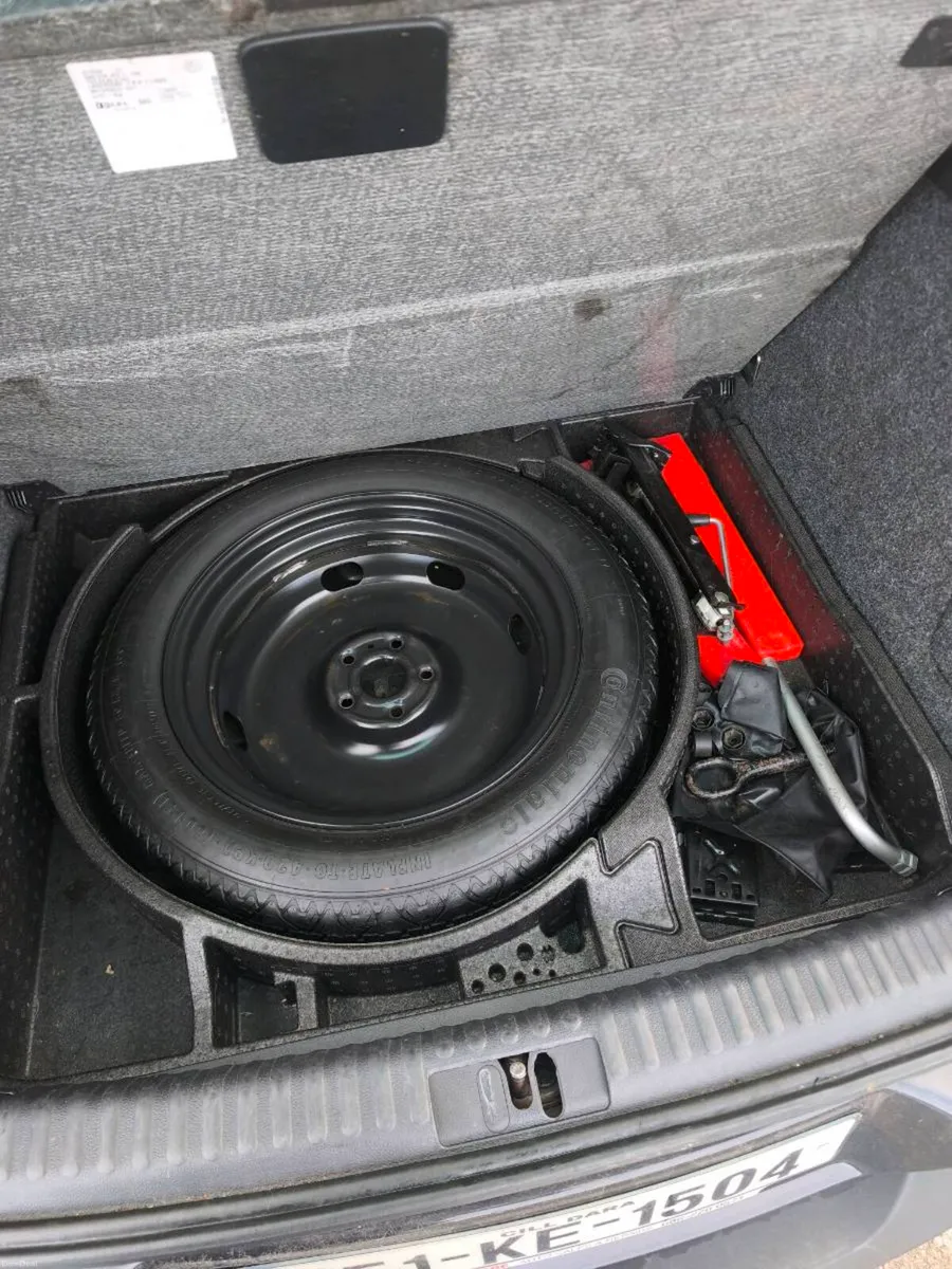 VW Tiguan Sport 2.0 - Image 4