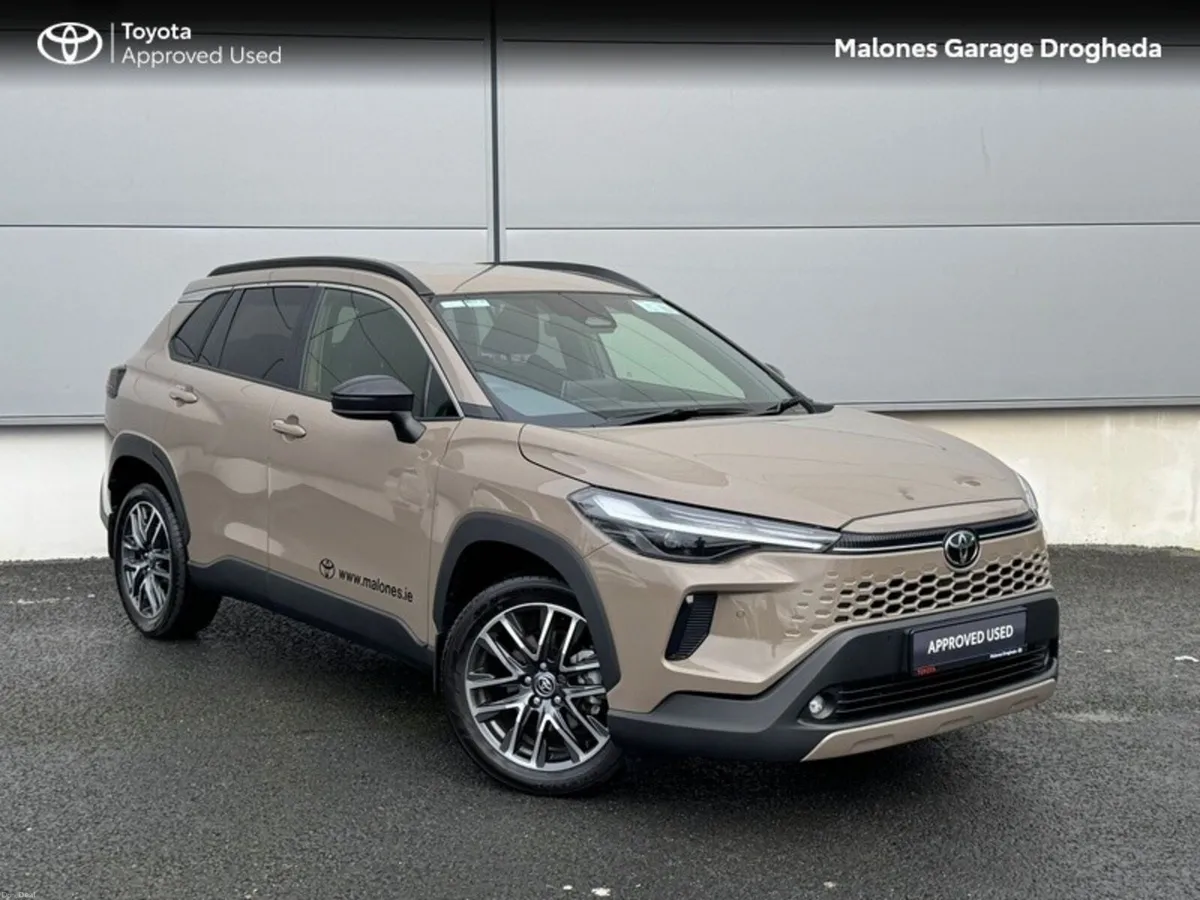 Toyota Corolla Cross 1.8 HEV Sport *Demo Sale* Cal - Image 1