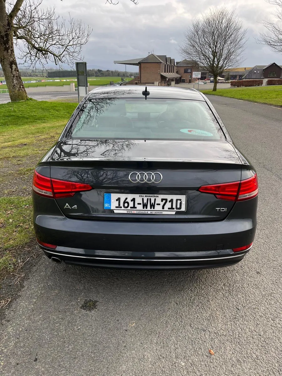 Audi A4 2016 TDI 2.0 150 HP - Image 4