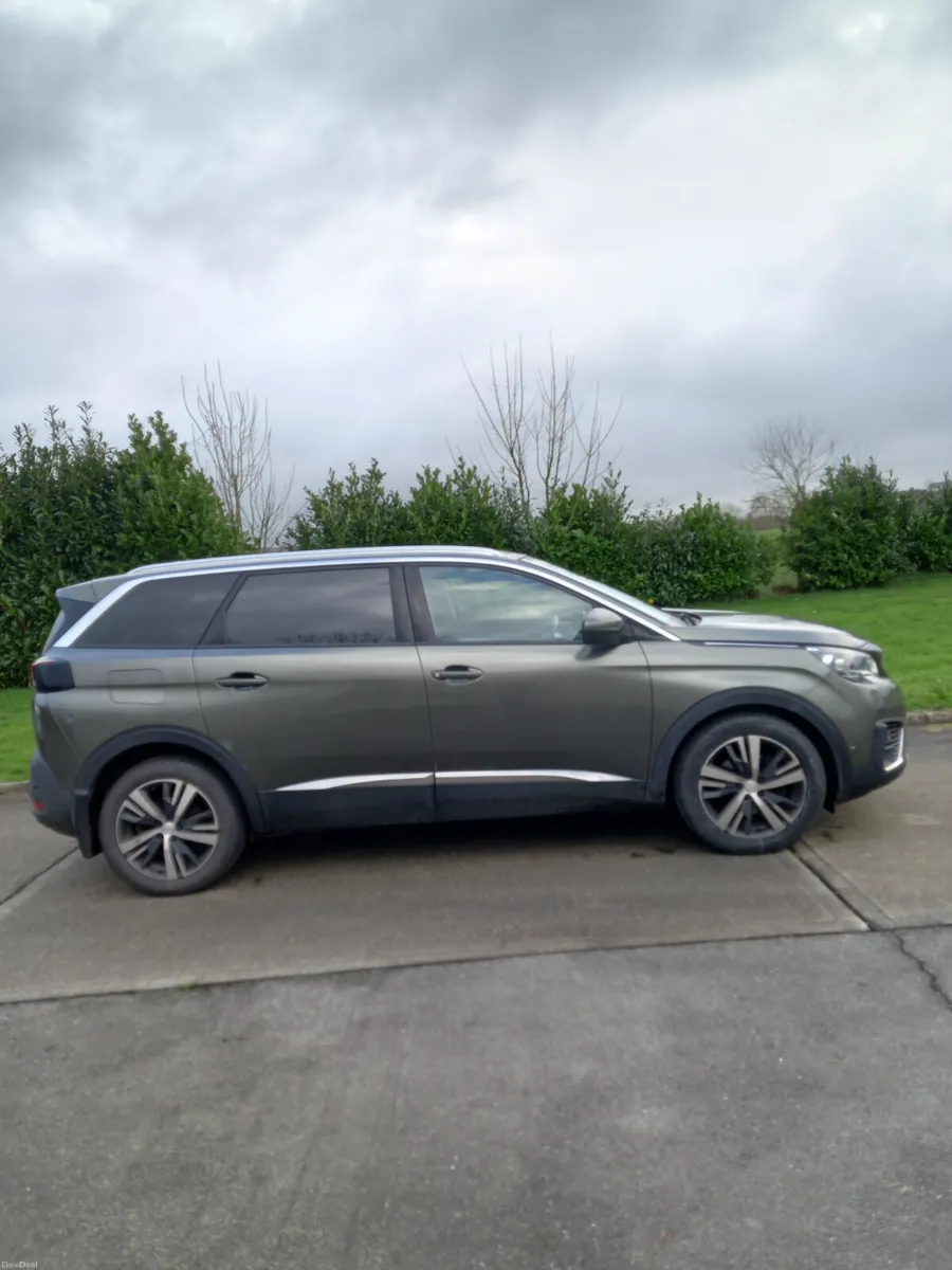 2018 Peugeot 5008 1.6 Diesel - Image 1