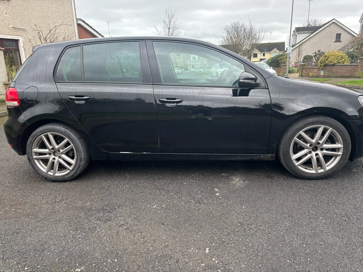 Volkswagen Golf 1.6 TDI Diesel. Fresh NCT - Image 3
