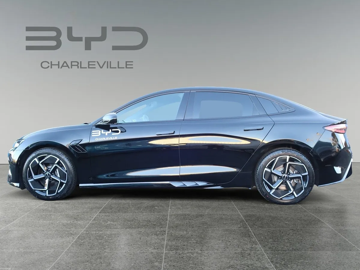 2026 BYD SEAL DESIGN RWD - Image 2