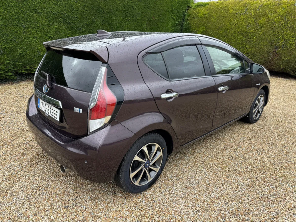 Toyota Aqua 1.5 HYBRID  171D67395 - Image 2