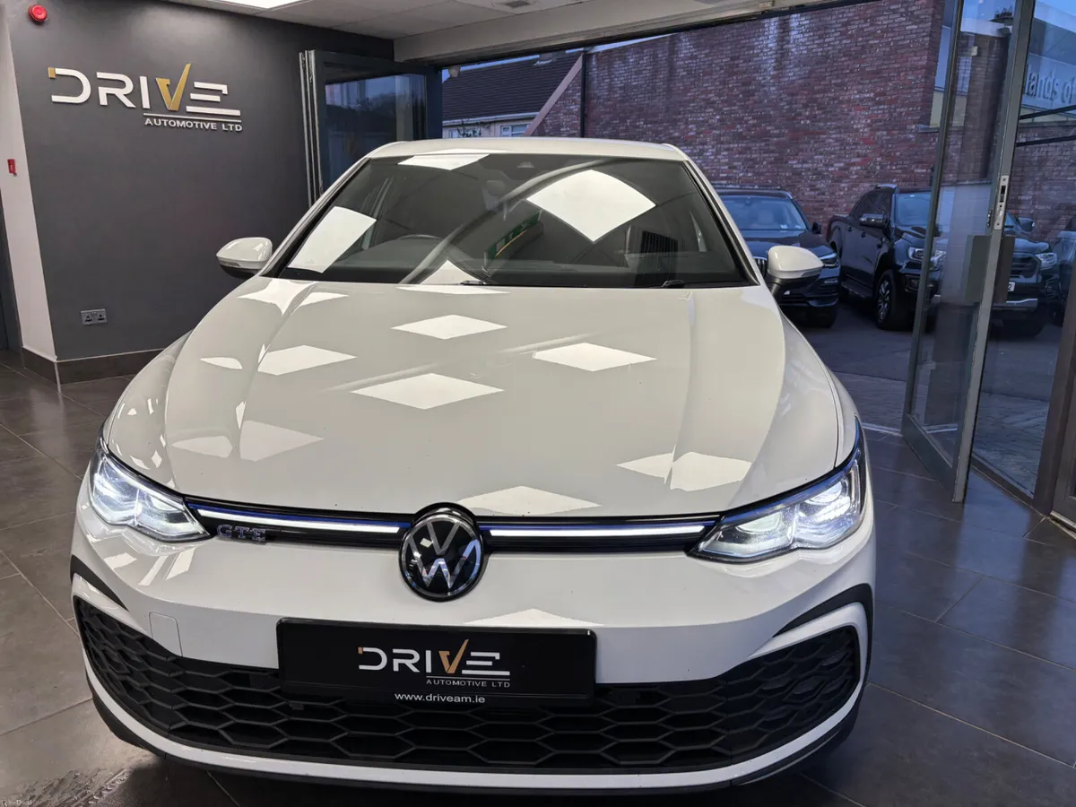 Volkswagen Golf 2021 1.4 TSI Hybrid GTE - Image 4