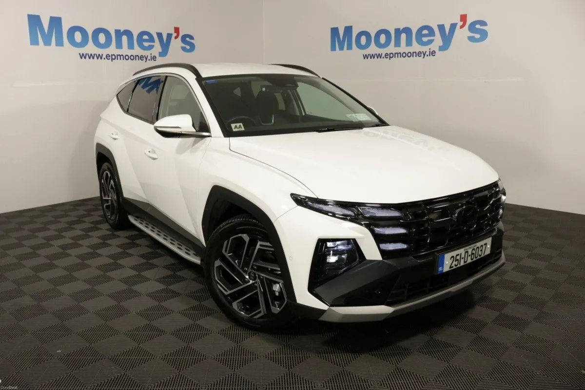 Hyundai Tucson HYBRID EXECUTIVE PLUS 1.6L PETROL A - Image 1