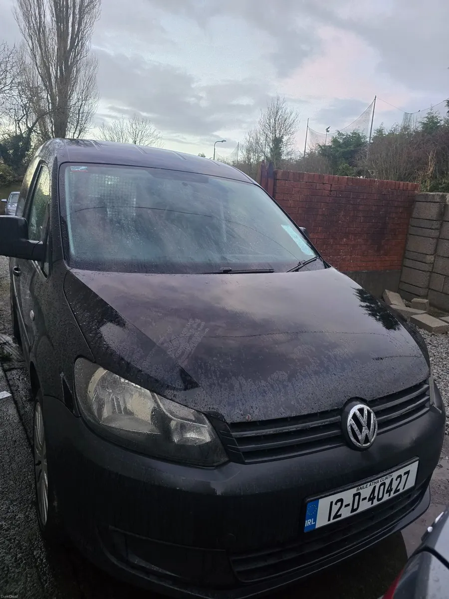 Volkswagen Caddy 2012 **CVRT 02/27** - Image 2