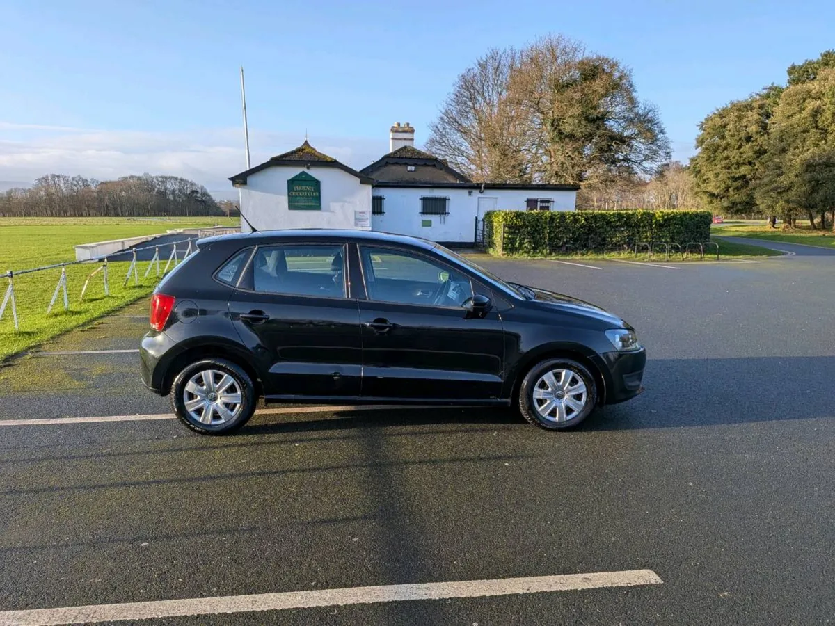 2014 Volkswagen Polo - Low milage - Image 3