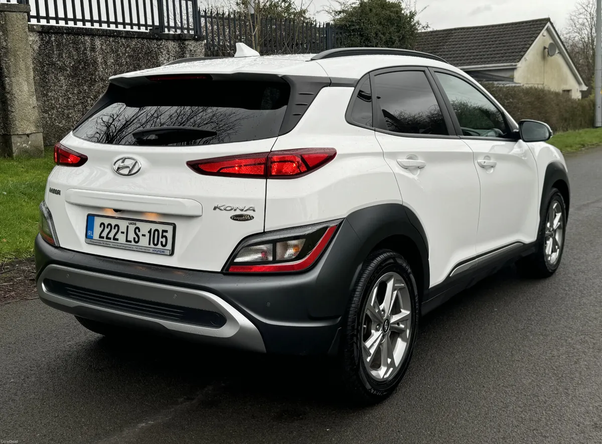 Hyundai Kona 1.0 Petrol Executive - 2022 - Image 4