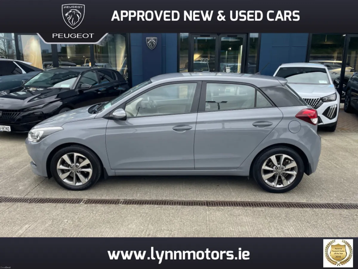 Hyundai i20 1.1 DELUXE 5DR - Image 2