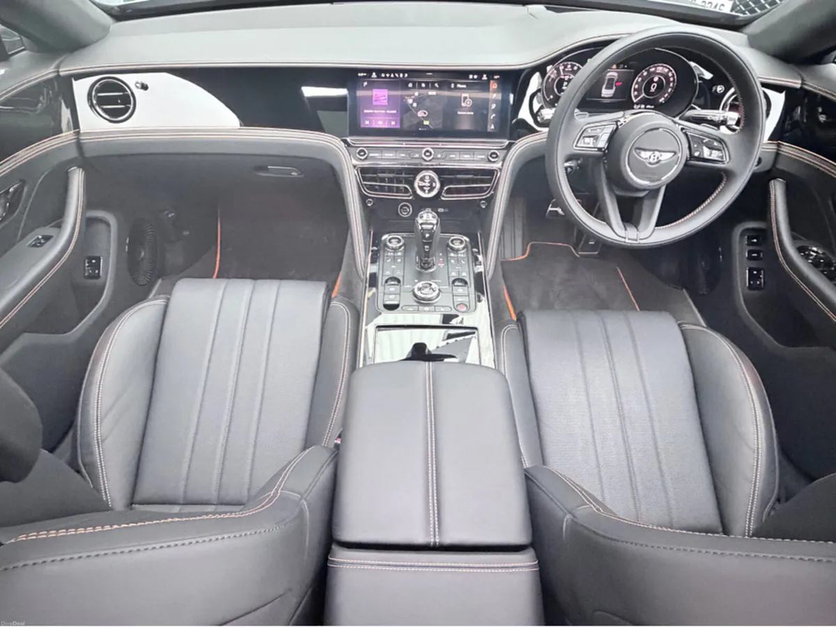 Bentley Flying Spur BLACK EDITION V8 - Image 3