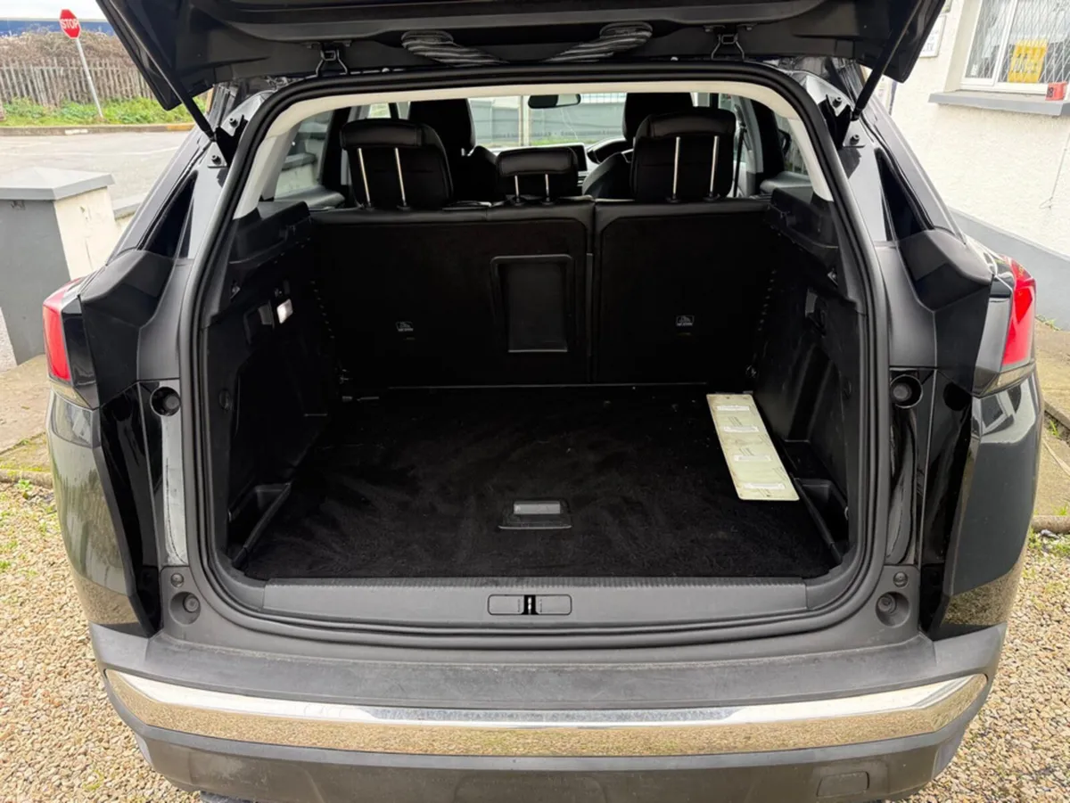 Peugeot 3008 ALLURE BLUEHDI S/S - Image 6