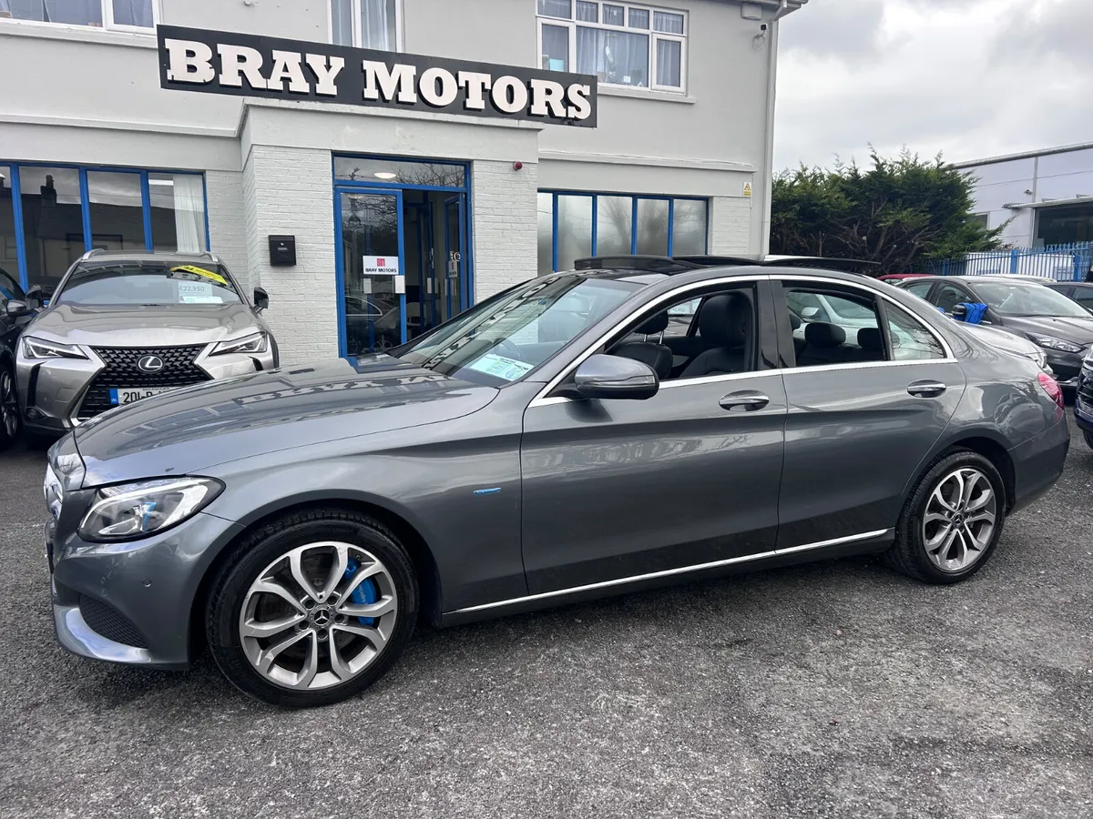 2017 MERCEDES C350e PREMIUM VERY LOW KMS - Image 1