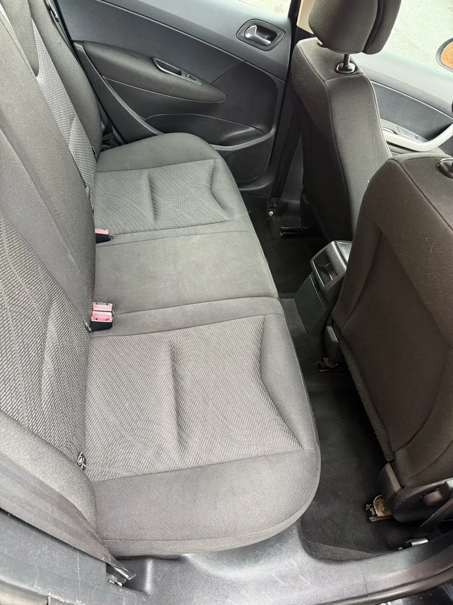 2008 Peugeot 308 - Image 4