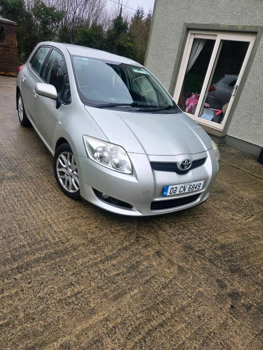 08 Toyota auris - Image 1