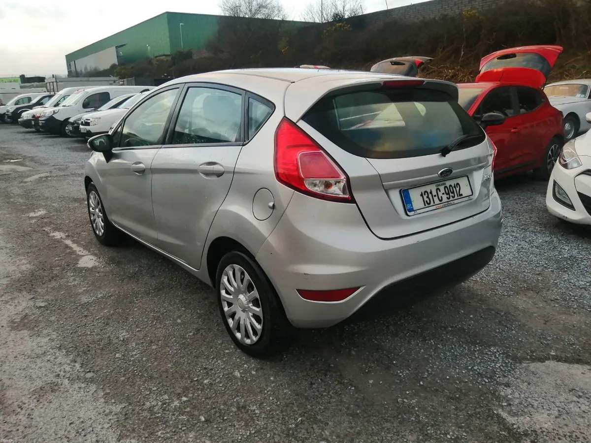 Ford Fiesta 2013 - Image 4