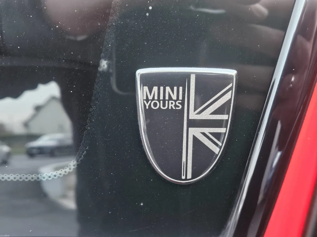 21 MINI COUNTRYMAN COOPER EXCLUSIVE PLUG IN HYBRID - Image 4