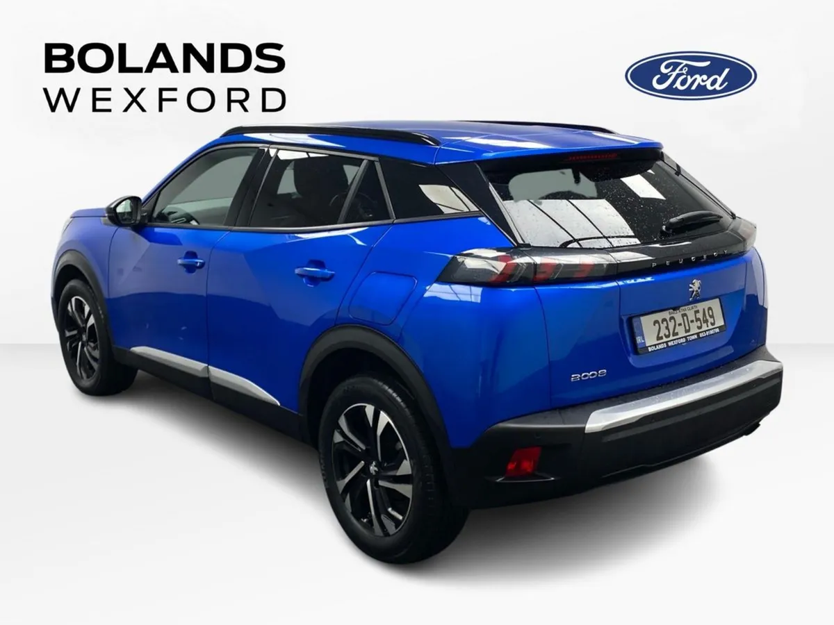 Peugeot 2008 1.2 Puretech 100bhp Allure - Image 4