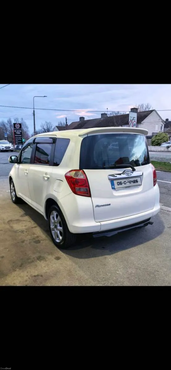 Toyota ractis Nct until 08/26 - Image 1