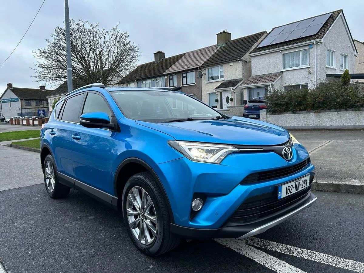 162 TOYOTA RAV-4 HIGH SPEC WITH LEATHER , DUBLIN - Image 4
