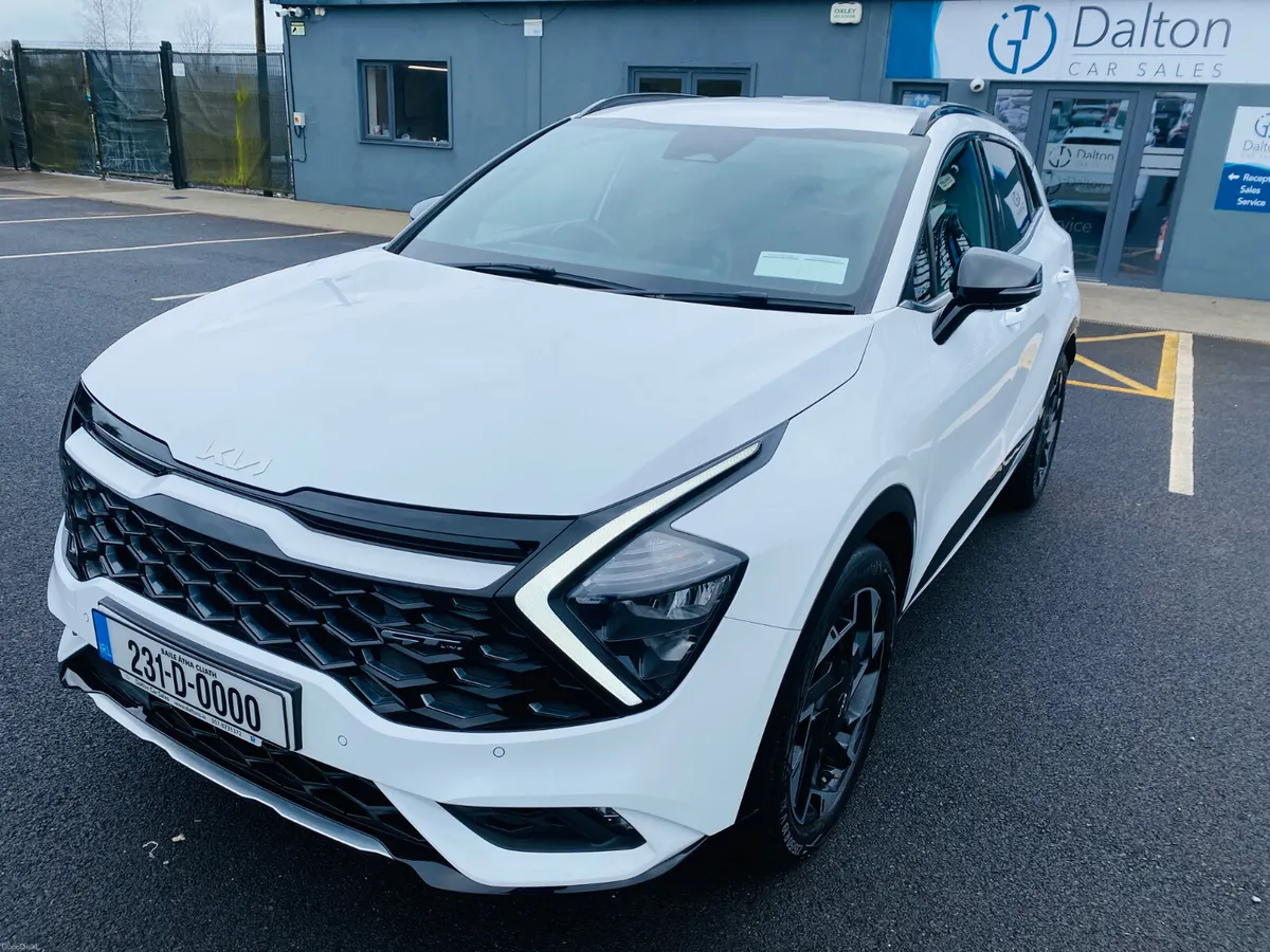 KIA SPORTAGE GT-LINE PHEV 4X4 HYBRID 2023 (231) - Image 1