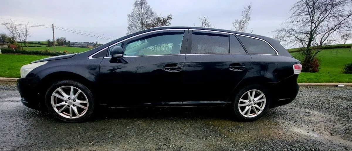 2010 Toyota Avensis Estate *NEW NCT* - Image 3
