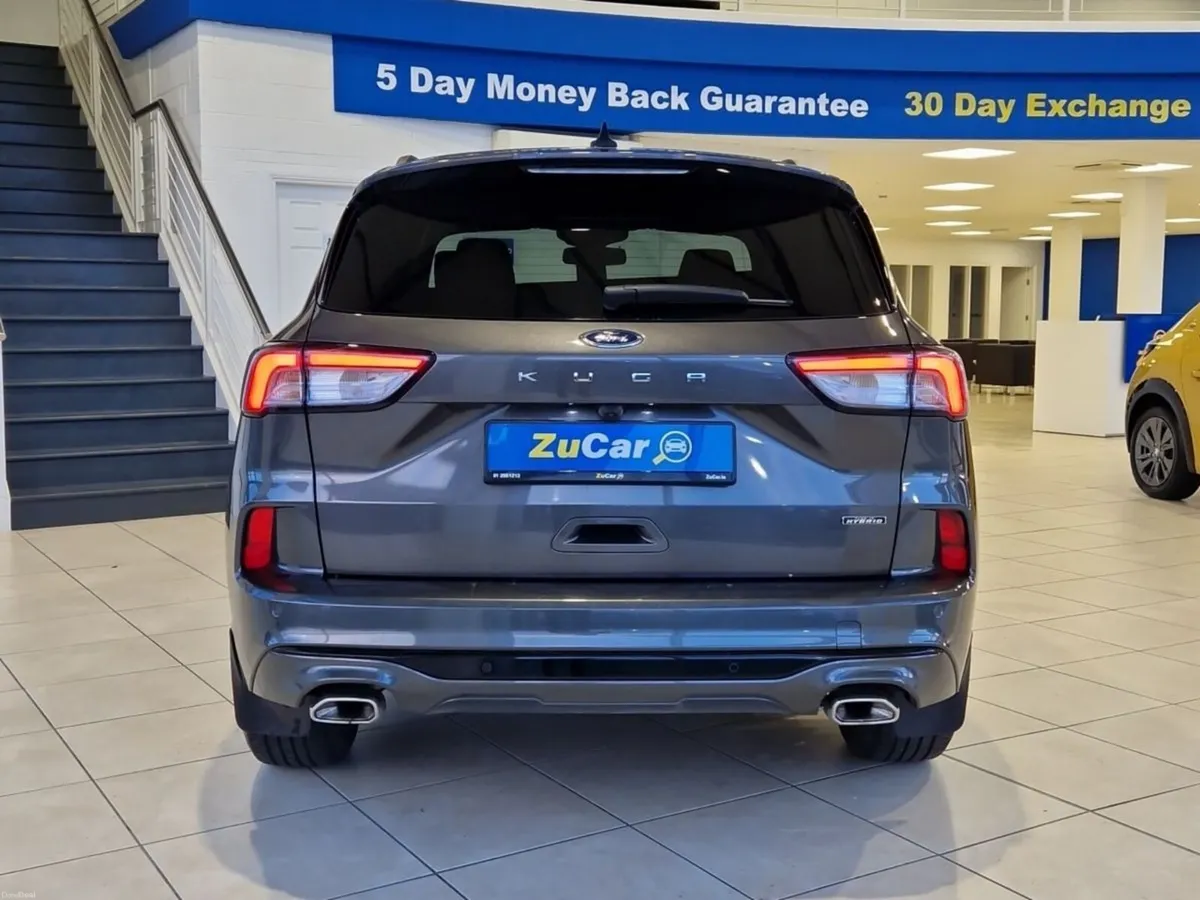 Ford Kuga 2.5 Duratec 225PS PHEV ST-Line Auto - Image 4