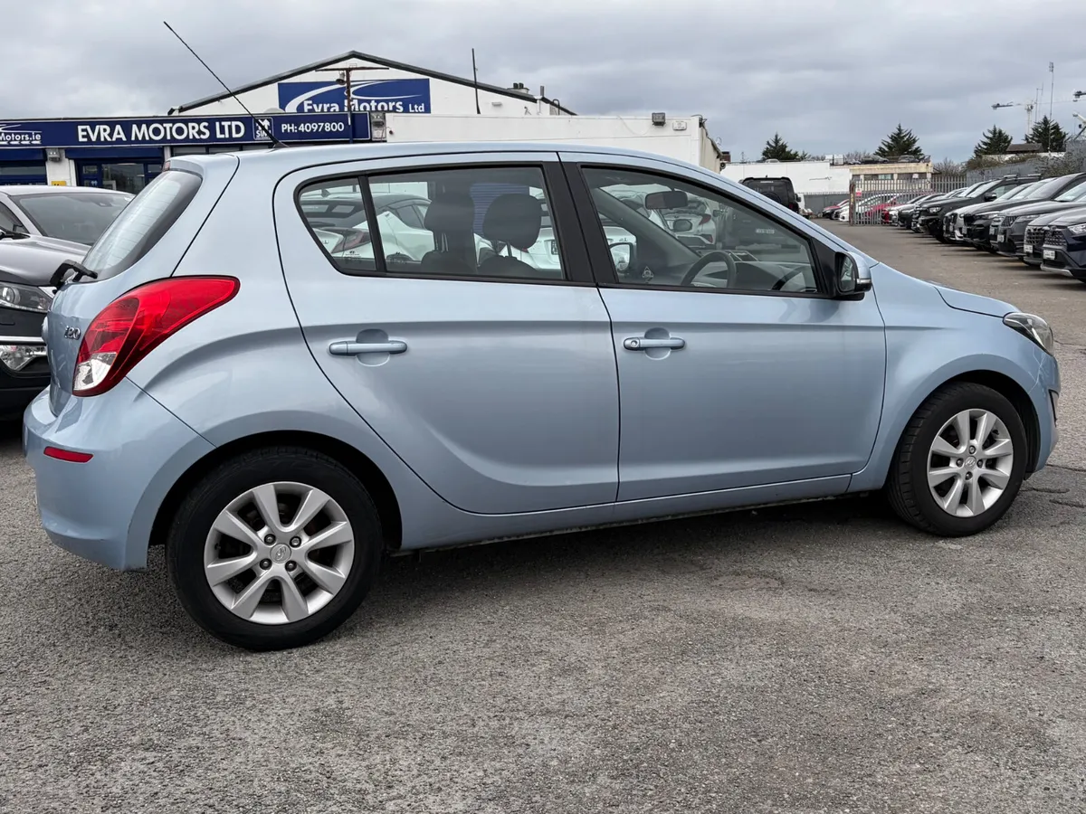 2013 Hyundai i20 1.2 Classic Nct 01/27 - Image 4