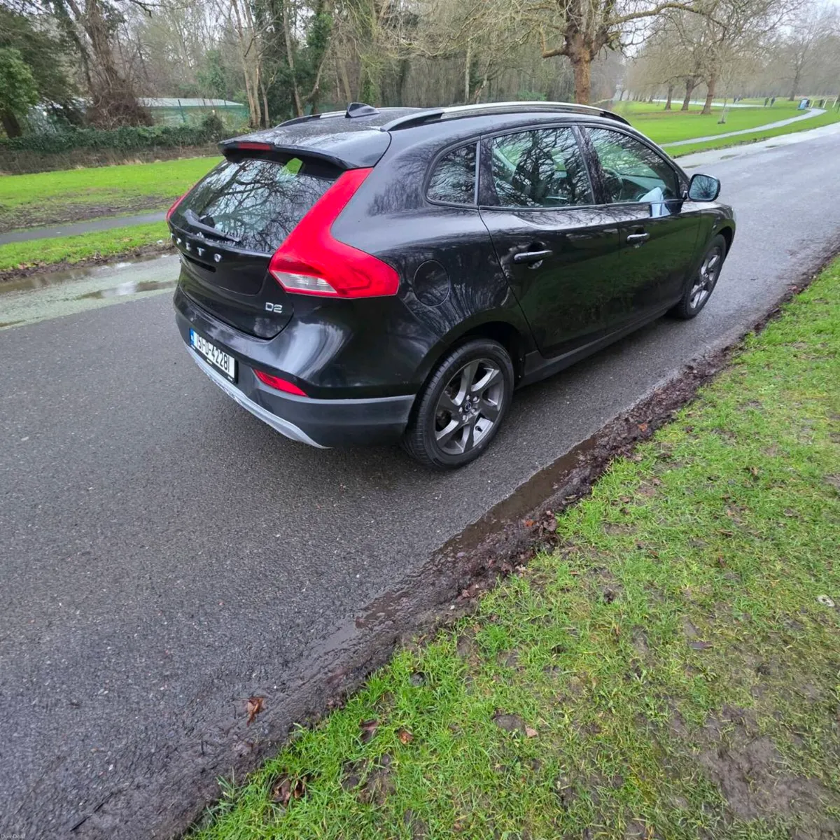 Volvo V40 SE LUX CROSS COUNTRY NEW CLUTCH AND FW - Image 6