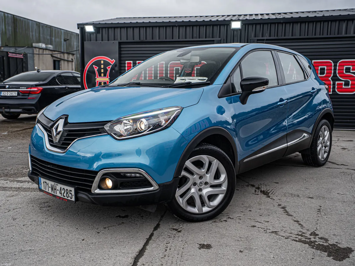 2017 Captur 0.9 petrol/FSH/New NCT/1yr warranty - Image 4