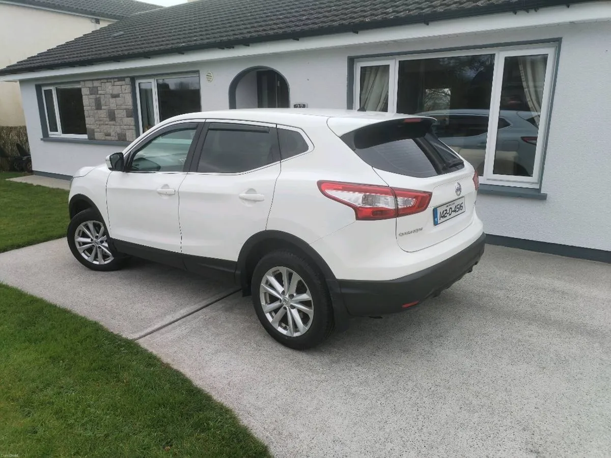 142 Nissan Qashqai - Image 2