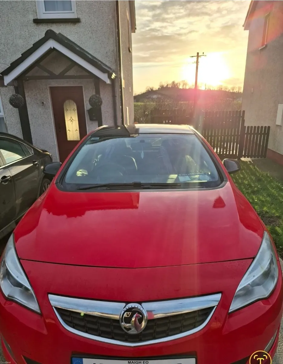 Vauxhall Astra 2012 - Image 1