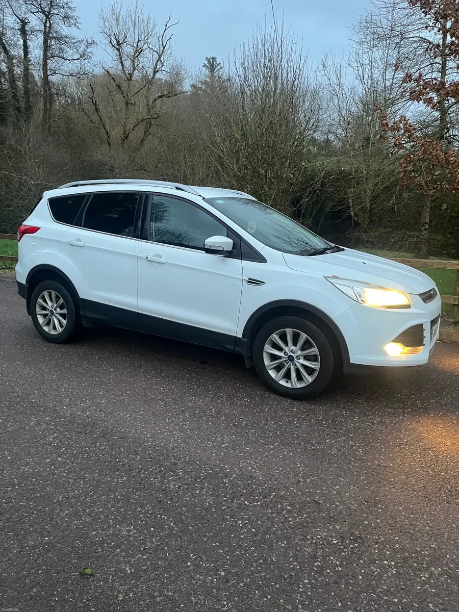 Ford Kuga 2016 2.0 titanium - Image 2