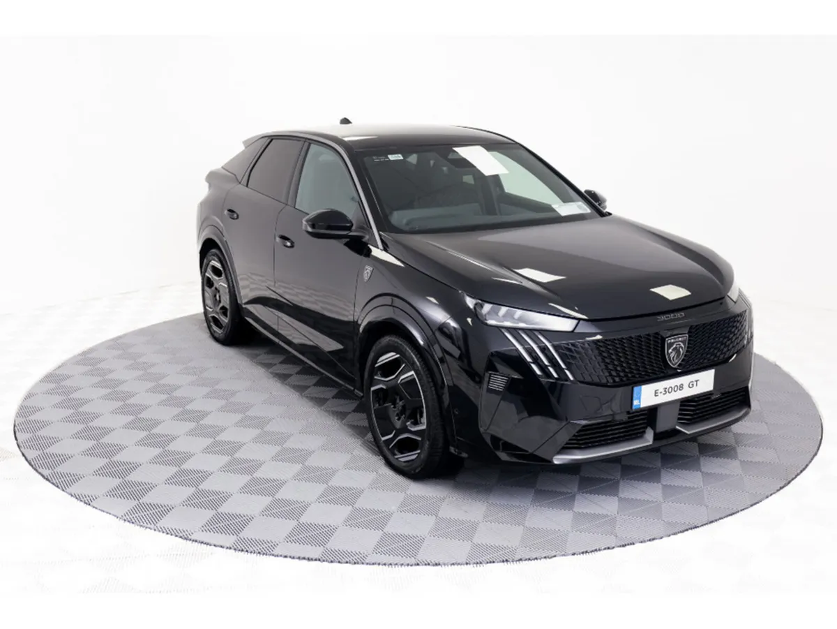 Peugeot 3008 E-GT Exclusive 72kWh 210HP - Image 1