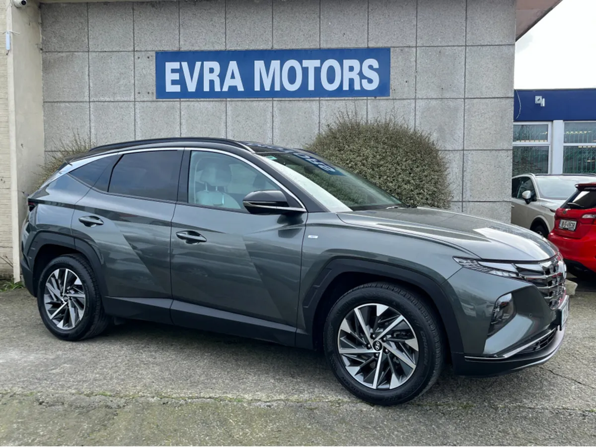 Hyundai Tucson EXECUTIVE PLUS 4WD AUTOMATIC //HIGH - Image 3
