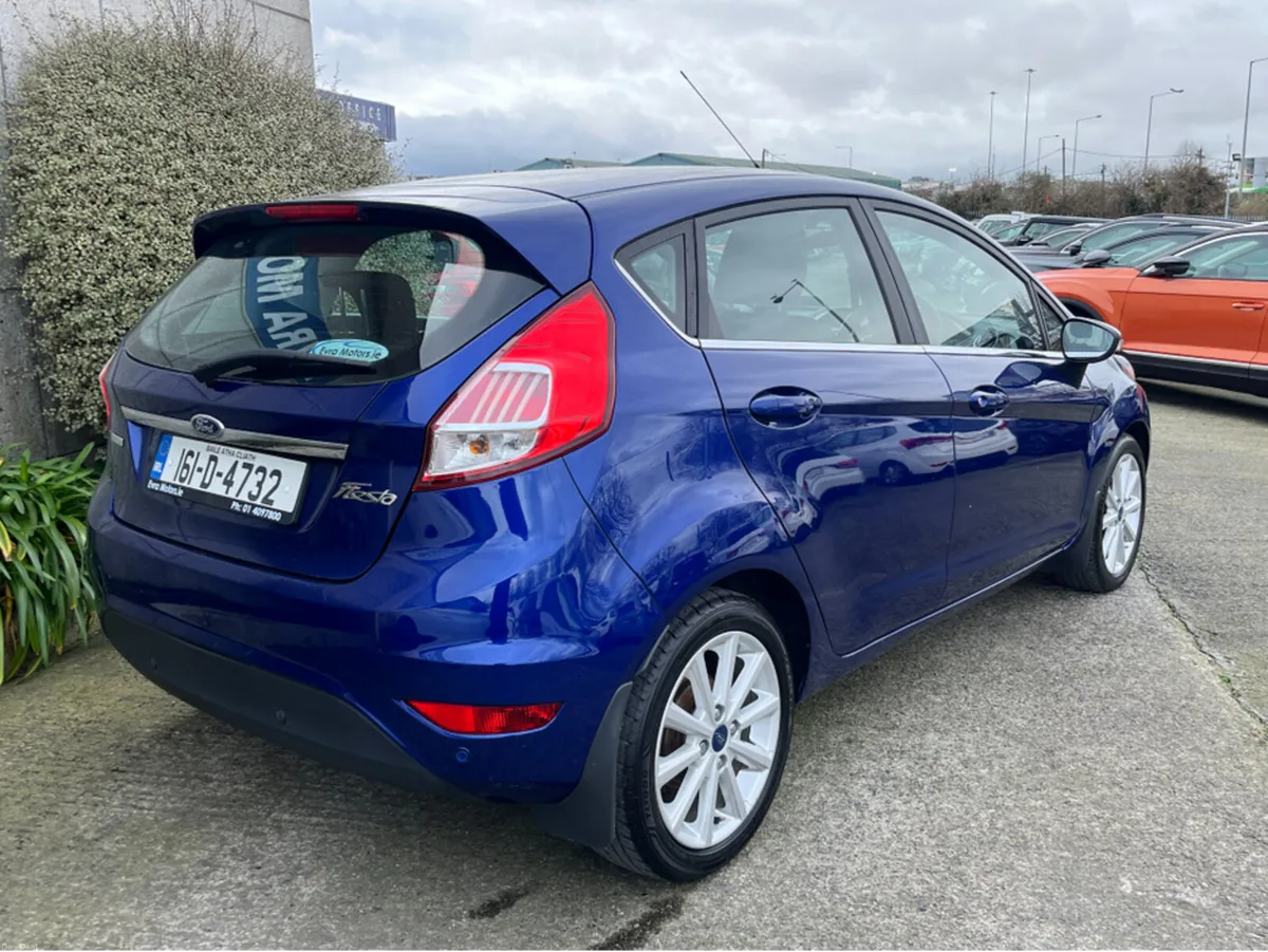 Ford Fiesta TITANIUM AUTOMATIC 1.0 PETROL //LOW MI - Image 4