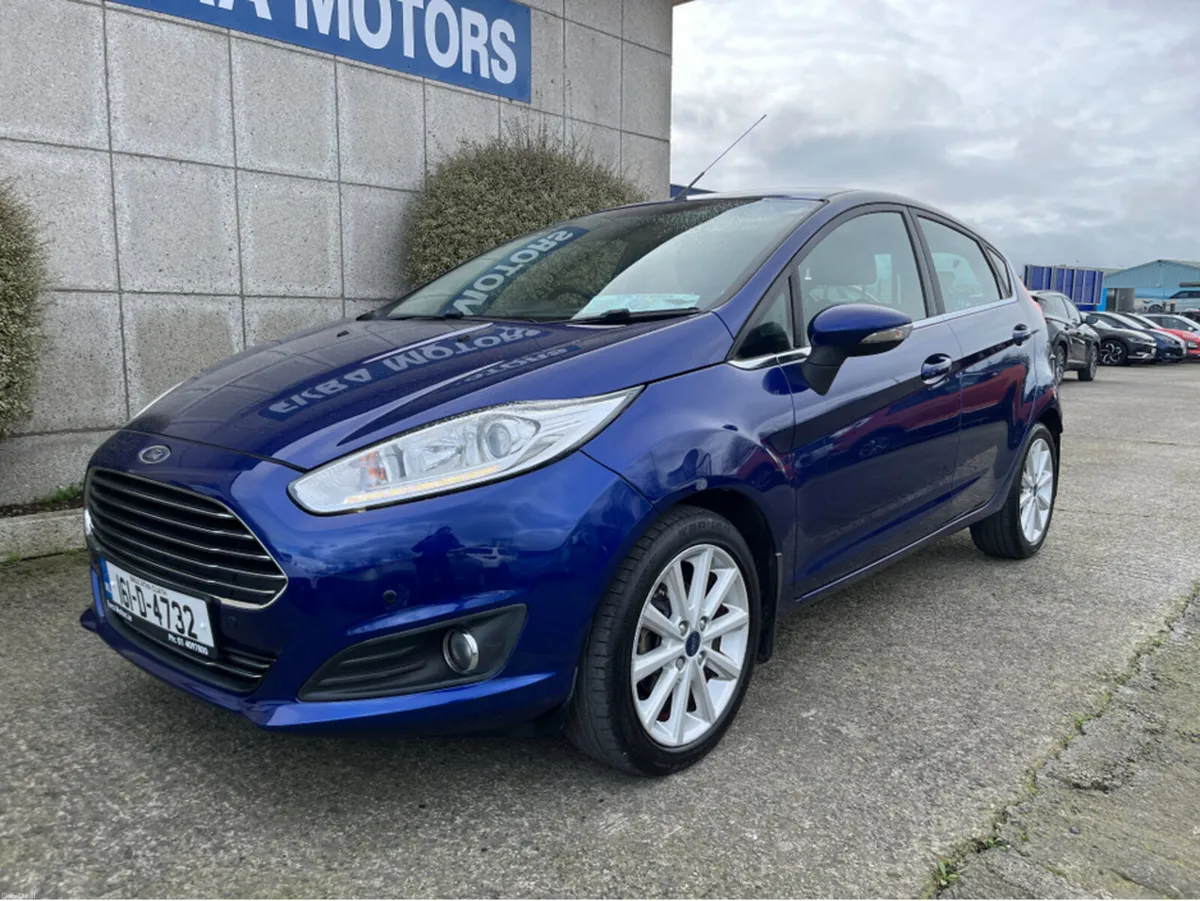 Ford Fiesta TITANIUM AUTOMATIC 1.0 PETROL //LOW MI - Image 5